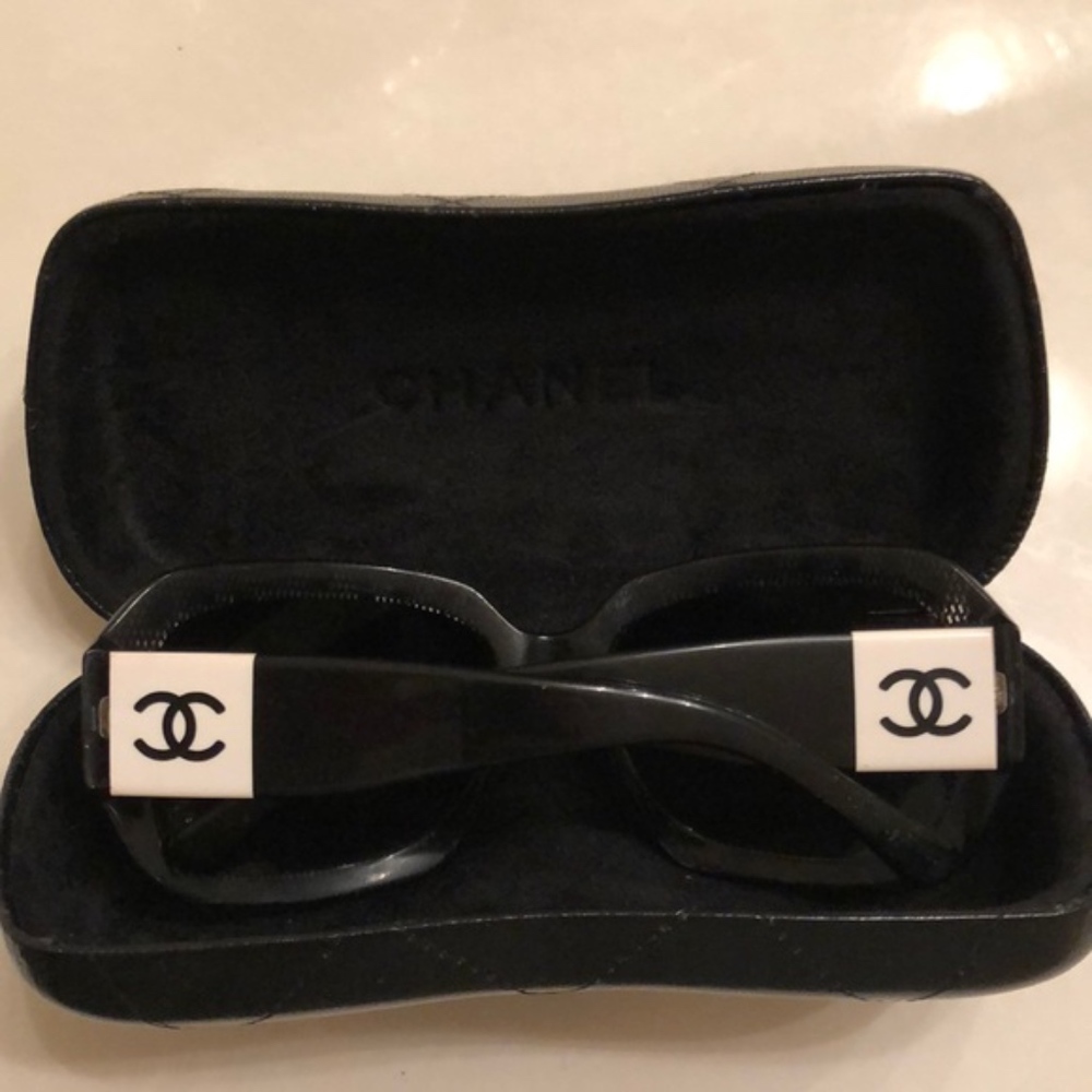Authentic Chanel 5146 Black Sunglasses